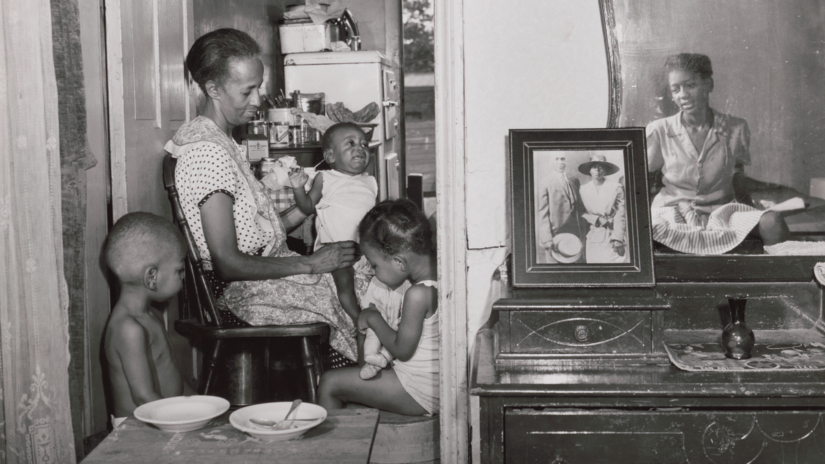 American Gothic. Ella Watson and Gordon Parks - Exhibition - Steidl Verlag